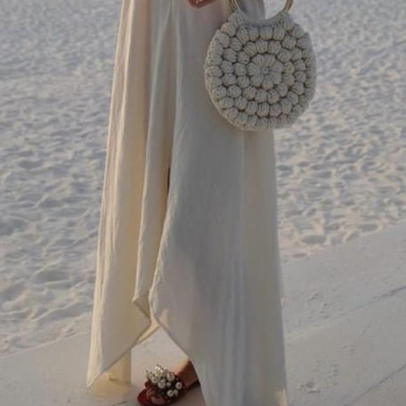 SEXY HALTER MAXI DRESS - Picture 5 of 8